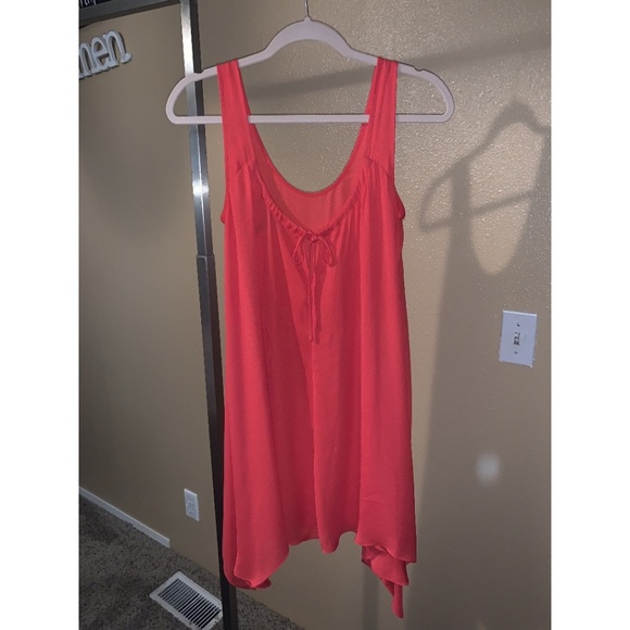 A Dress - Picture 2 of 3